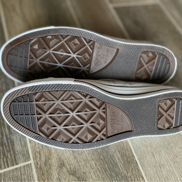 Converse - Chucks (unisex) 9M/11W (NWOT) - Picture 3 of 4